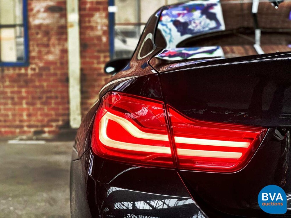 BMW M4 Competition Coupé 450 PS 4er 2017.