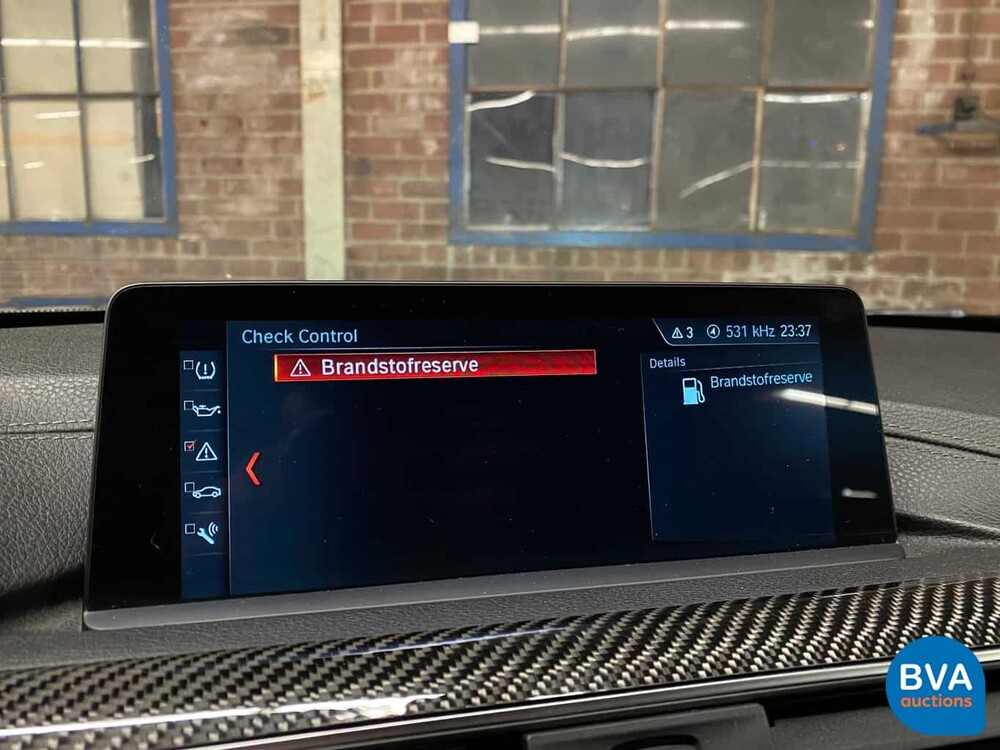 BMW M4 Competition Coupé 450 PS 4er 2017.