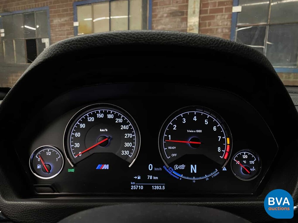 BMW M4 Competition Coupé 450 PS 4er 2017.