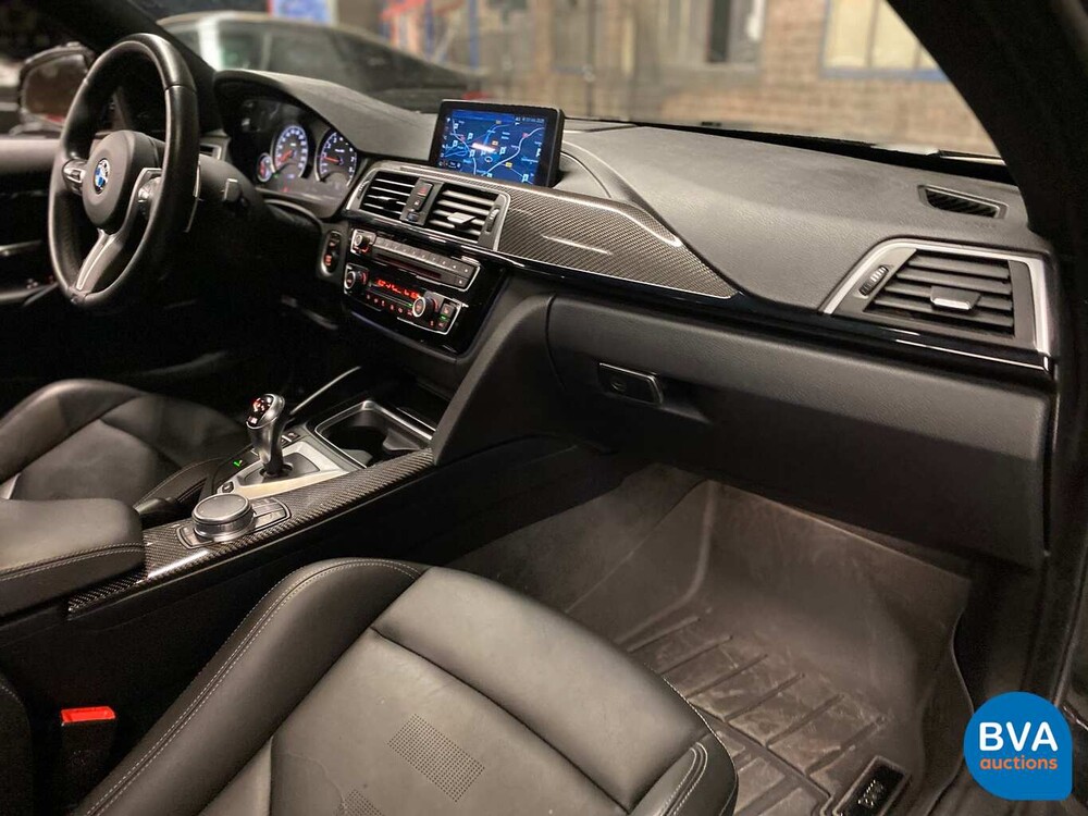 BMW M4 Competition Coupé 450 PS 4er 2017.