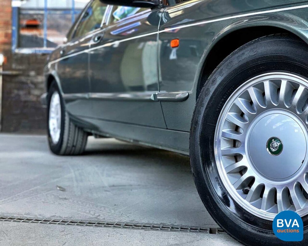 Jaguar Sovereign 4.0 V8 -1e Besitzer / Original NL- 1997, RD-SZ-07.