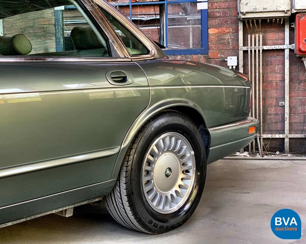 Jaguar Sovereign 4.0 V8 -1e Besitzer / Original NL- 1997, RD-SZ-07.