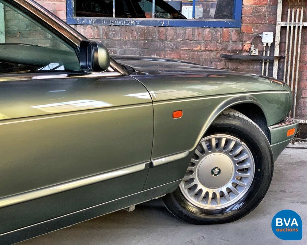 Jaguar Sovereign 4.0 V8 -1e Besitzer / Original NL- 1997, RD-SZ-07.