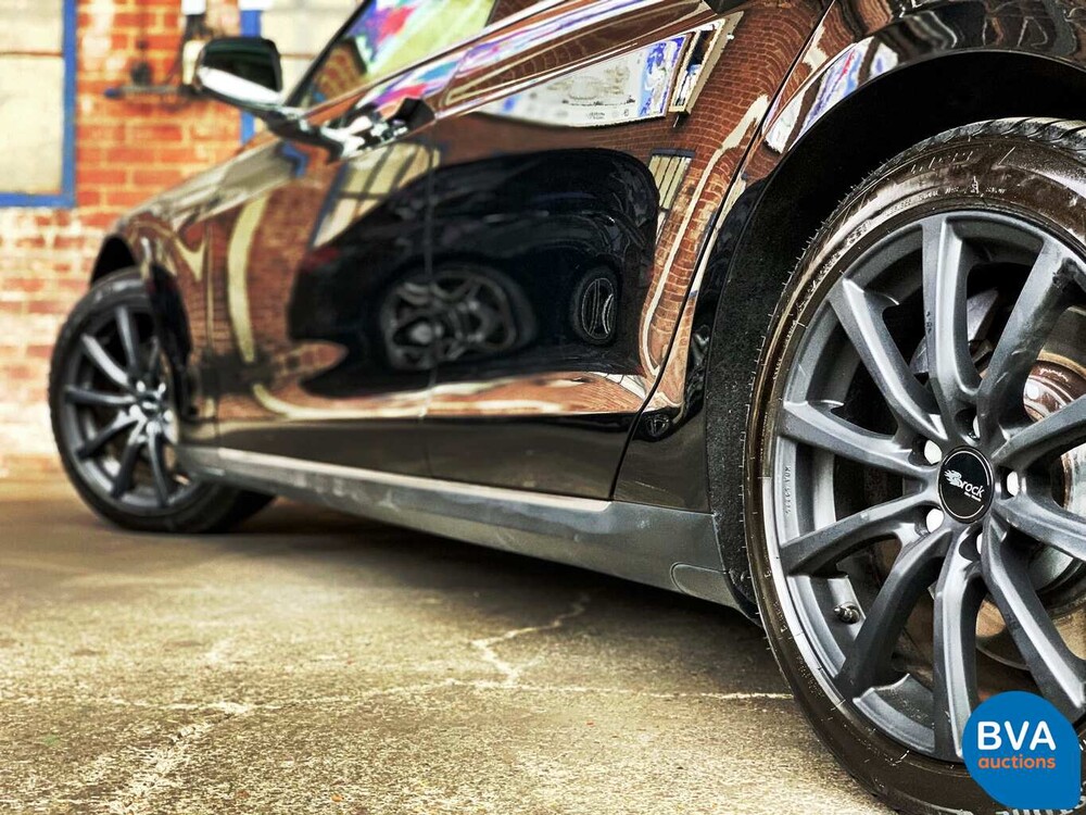 Tesla Model S 85D Base 423 Stück 2015, GJ-387-Z.