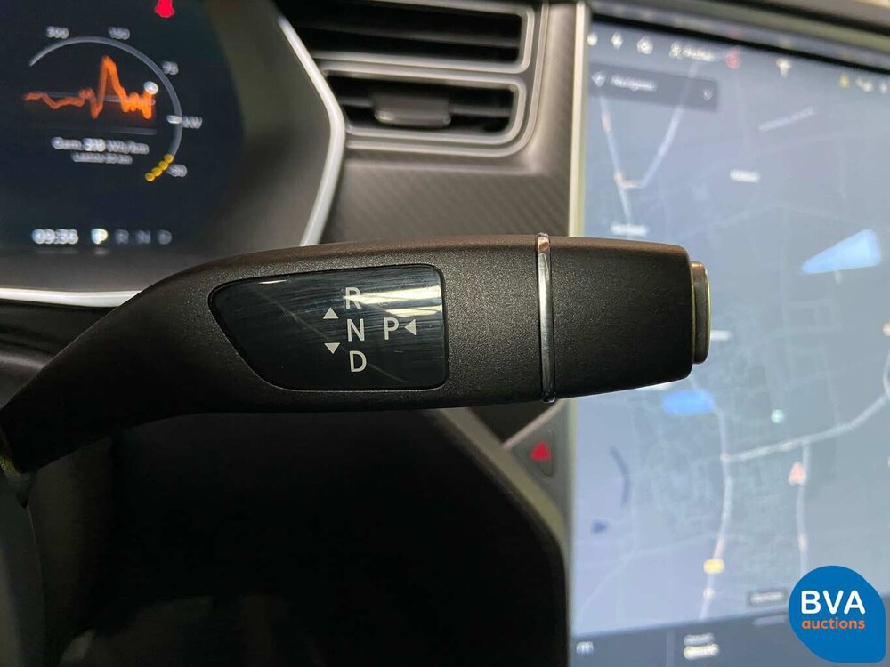 Tesla Model S 85D Base 423 Stück 2015, GJ-387-Z.