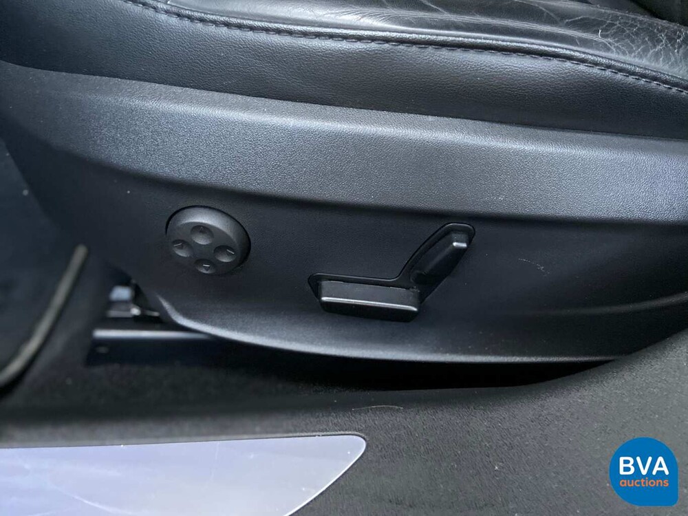 Tesla Model S 85D Base 423 Stück 2015, GJ-387-Z.