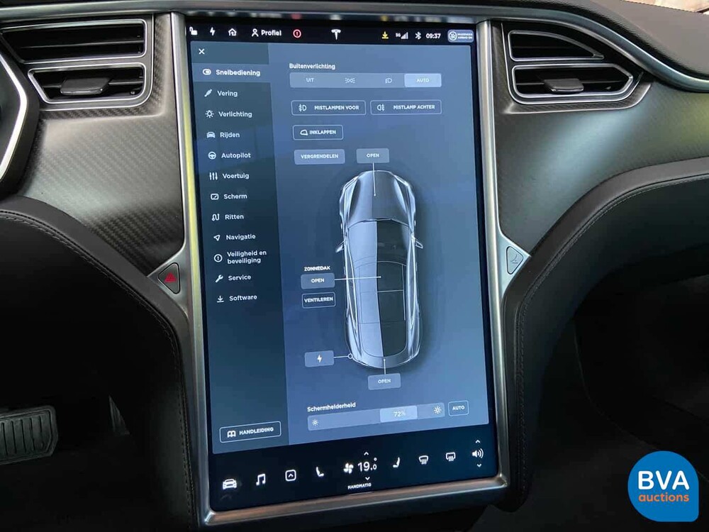 Tesla Model S 85D Base 423 Stück 2015, GJ-387-Z.