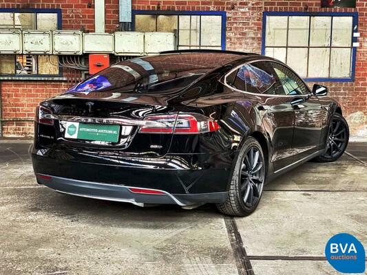 Tesla Model S 85D Base 423pk 2015, GJ-387-Z.