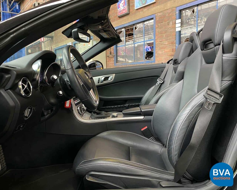 Mercedes-Benz SLK250 AMG Roadster 204 Stück 2015, GR-169-S.