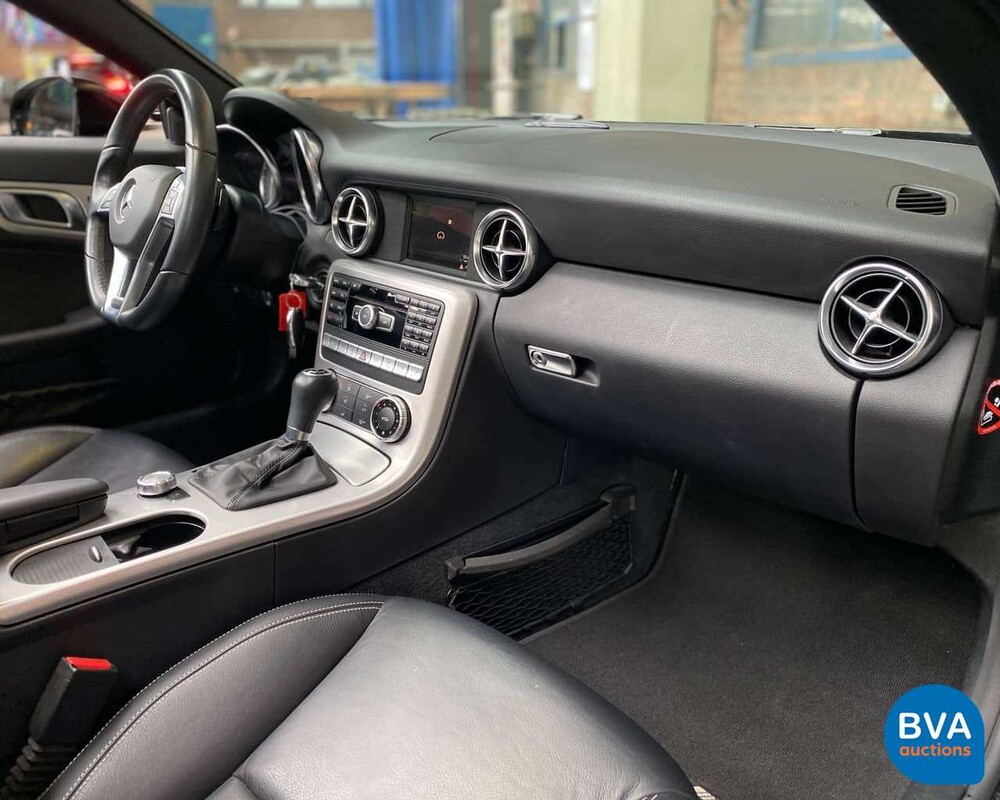 Mercedes-Benz SLK250 AMG Roadster 204 Stück 2015, GR-169-S.