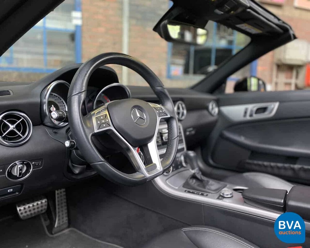 Mercedes-Benz SLK250 AMG Roadster 204 Stück 2015, GR-169-S.