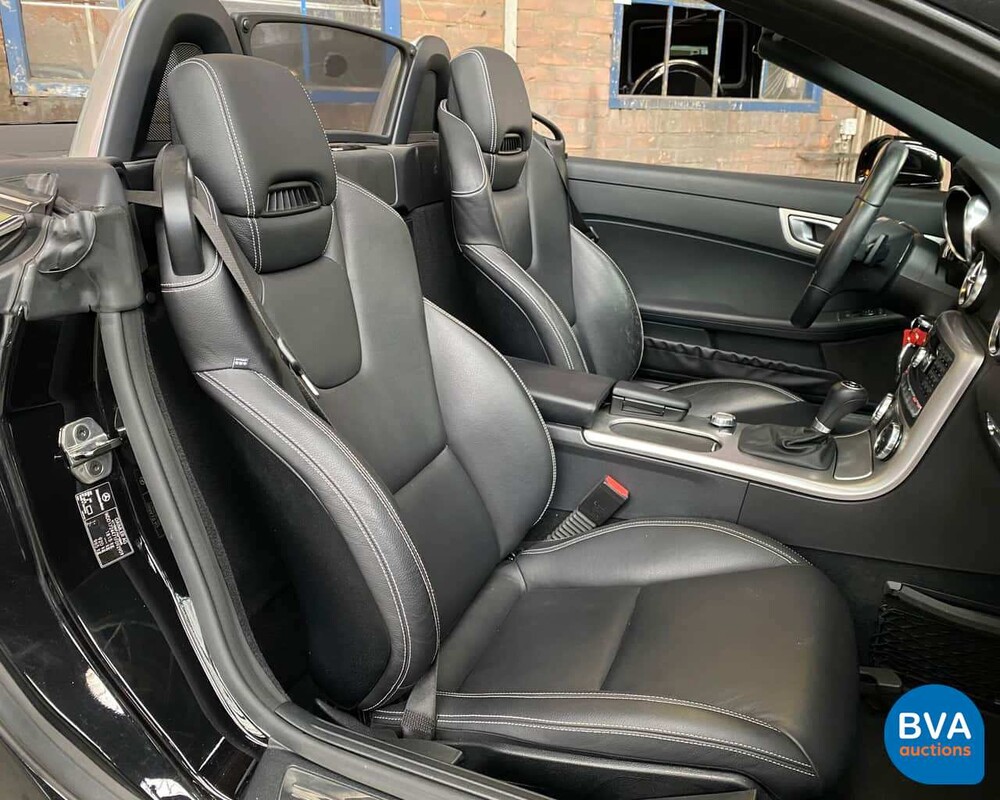 Mercedes-Benz SLK250 AMG Roadster 204 Stück 2015, GR-169-S.