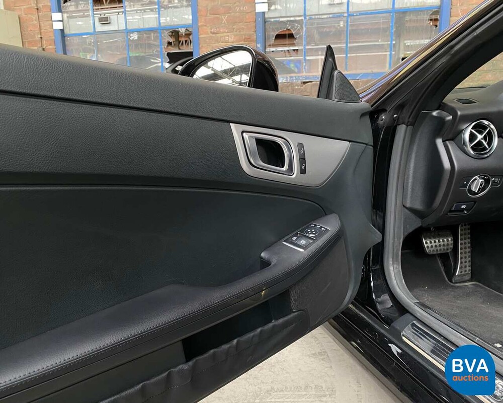 Mercedes-Benz SLK250 AMG Roadster 204 Stück 2015, GR-169-S.