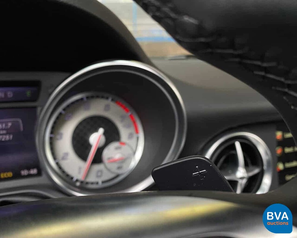 Mercedes-Benz SLK250 AMG Roadster 204 Stück 2015, GR-169-S.