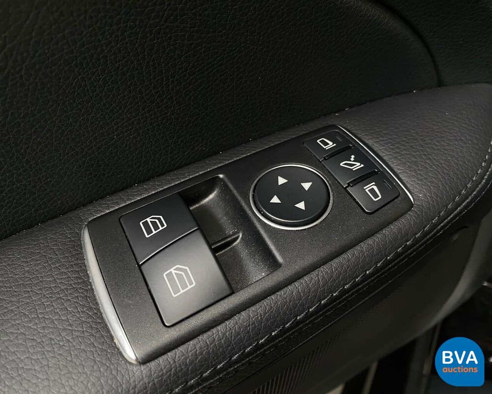 Mercedes-Benz SLK250 AMG Roadster 204 Stück 2015, GR-169-S.