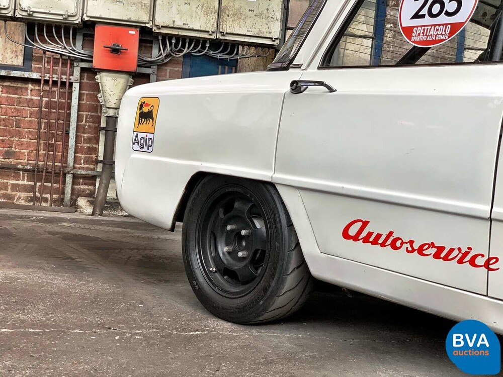 Alfa Romeo Giulia 1.6 Super Lusso 1976 Original NL, 07-JM-48.