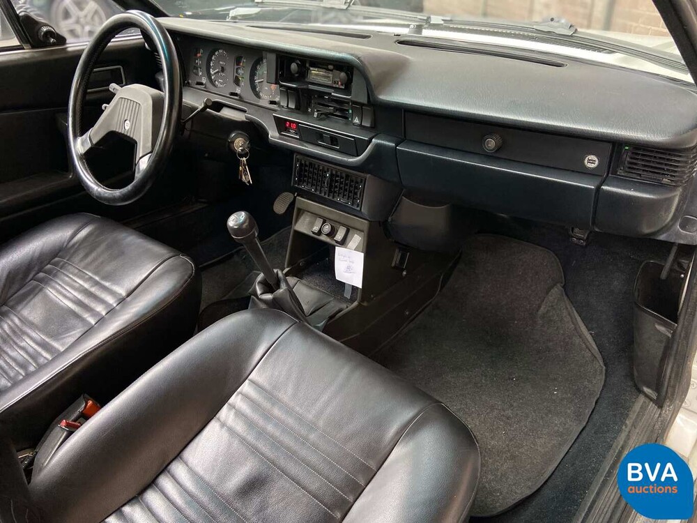 Lancia Beta Spider 2000 -Org.NL-116pk 1982, PR-29-ZB.