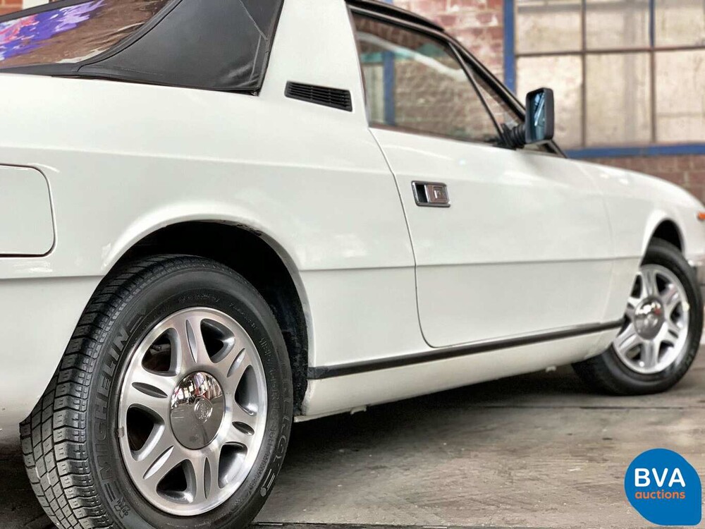 Lancia Beta Spider 2000 -Org.NL-116pk 1982, PR-29-ZB.