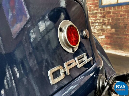 Opel 1.3 1934 Limousine 23hp, UT-86-46.