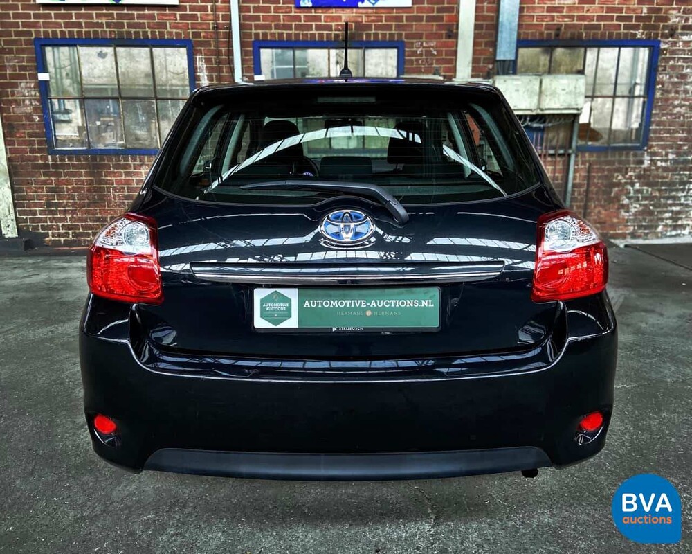 Toyota Auris Vollhybrid 1.8 Dynamic 2010, 83-NDB-1.