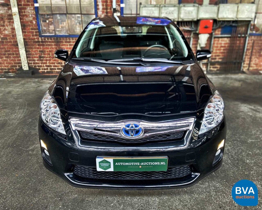 Toyota Auris Vollhybrid 1.8 Dynamic 2010, 83-NDB-1.
