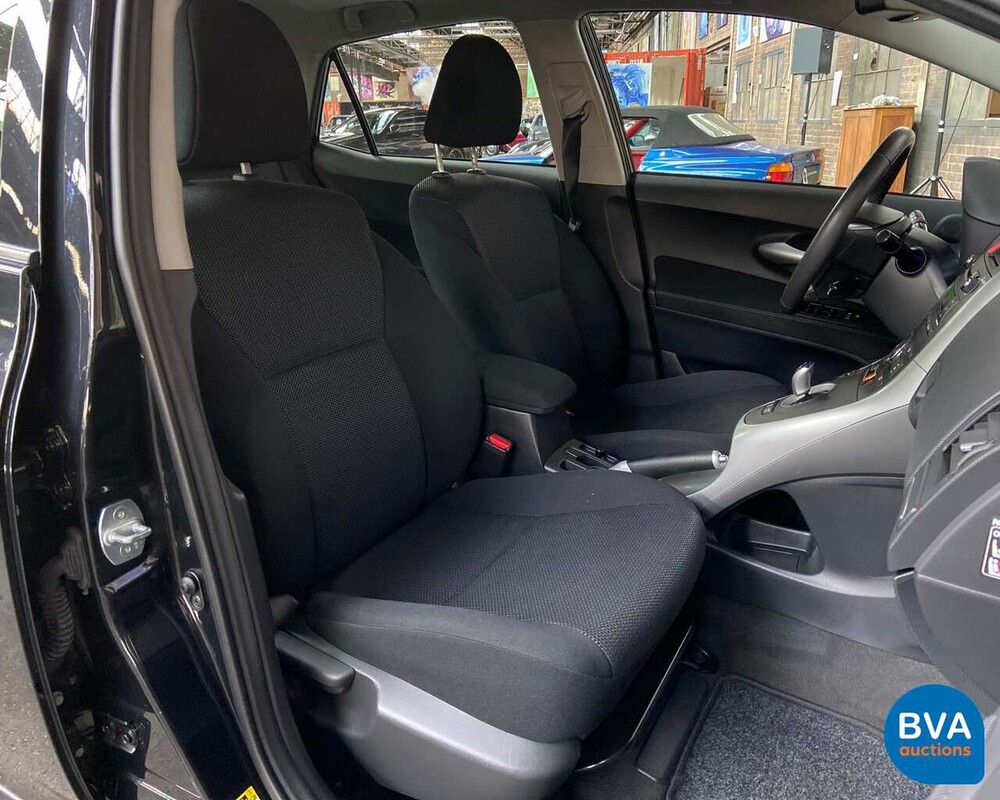 Toyota Auris Vollhybrid 1.8 Dynamic 2010, 83-NDB-1.