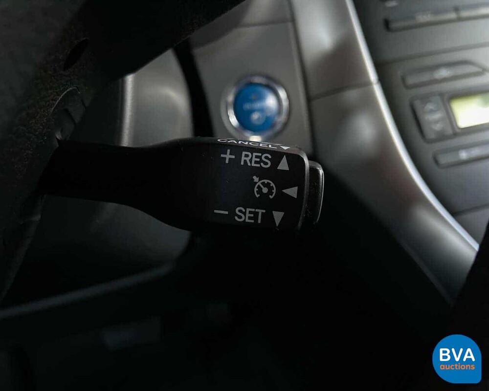 Toyota Auris Vollhybrid 1.8 Dynamic 2010, 83-NDB-1.