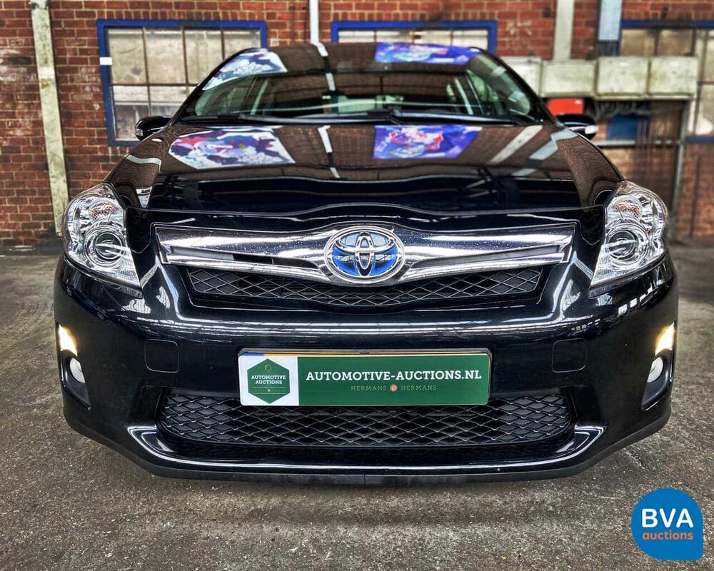 Toyota Auris Vollhybrid 1.8 Dynamic 2010, 83-NDB-1.