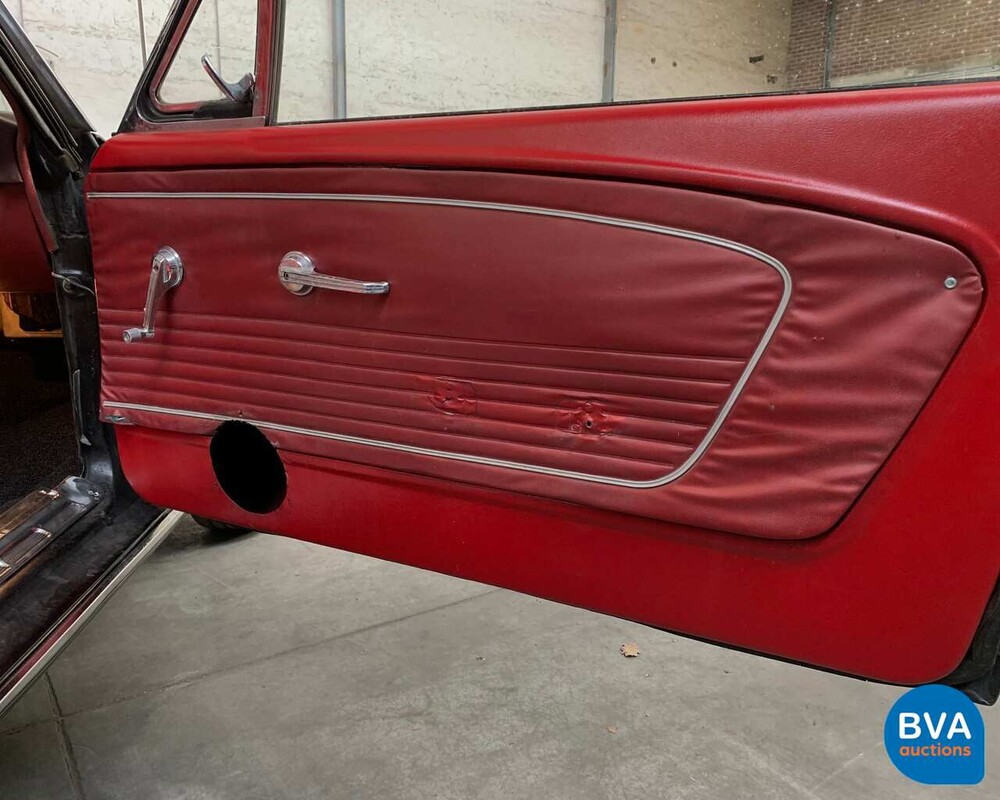 Ford Mustang V8 Cabriolet 1966.