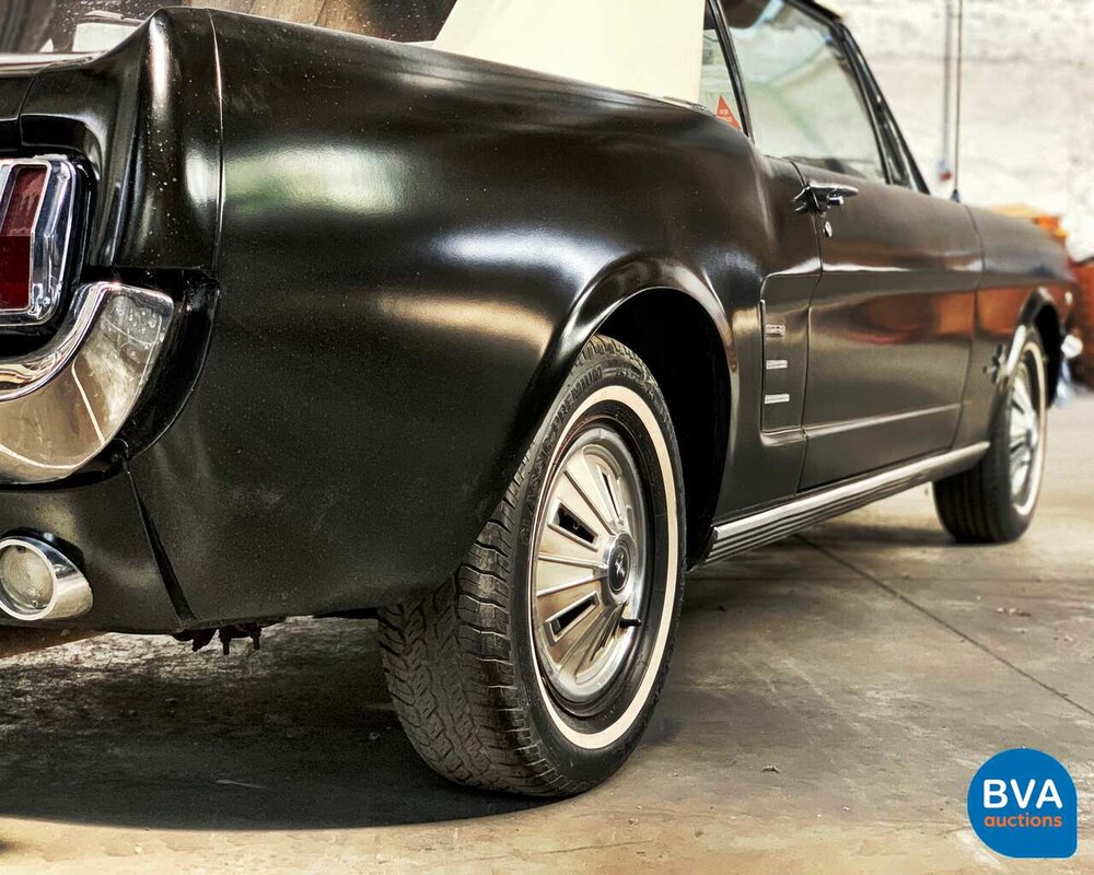 Ford Mustang V8 Cabriolet 1966.