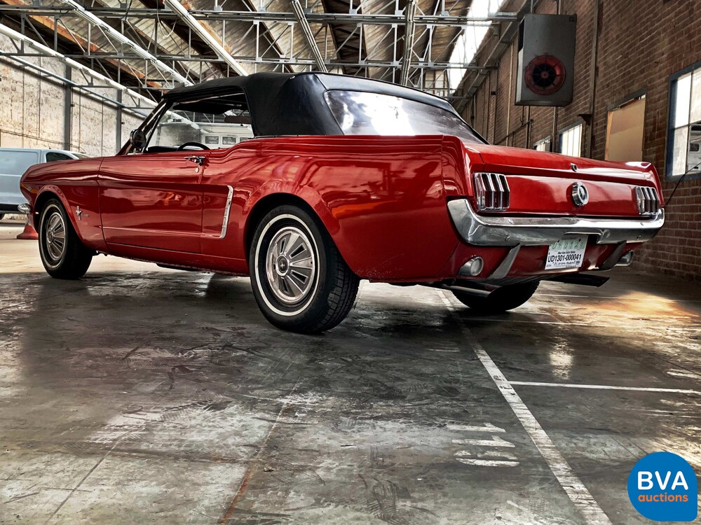 Ford Mustang V8 Automatik 1965.