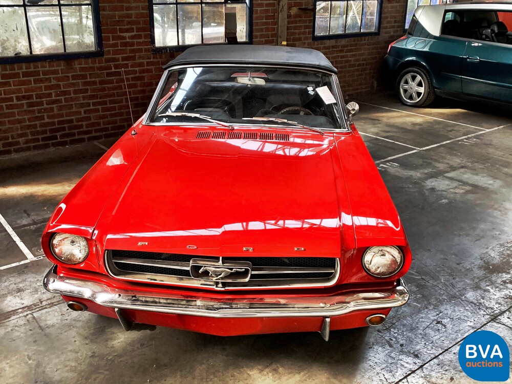 Ford Mustang V8 Automatik 1965.