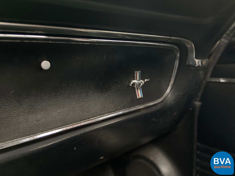 Ford Mustang V8 Automatik 1965.