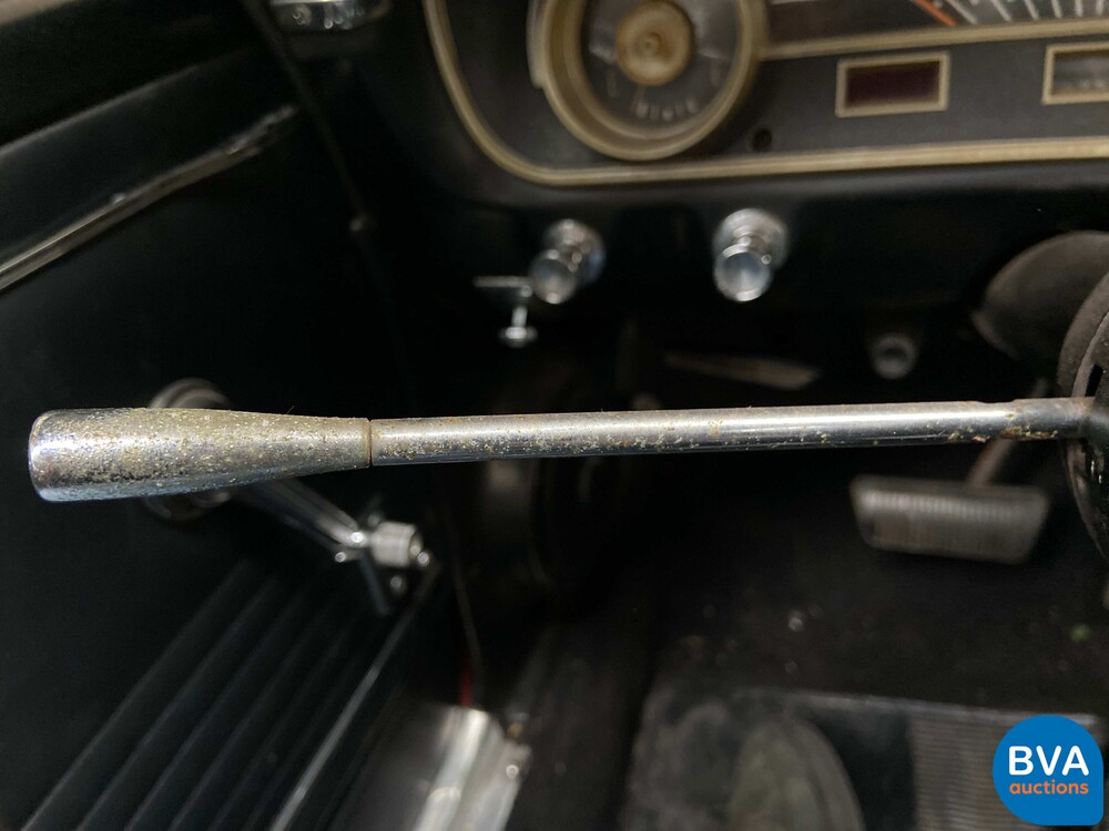 Ford Mustang V8 Automatik 1965.