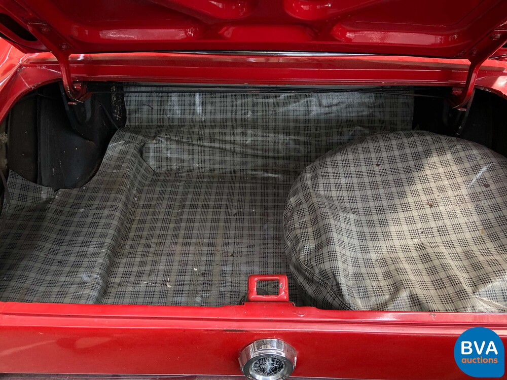 Ford Mustang V8 Automatik 1965.