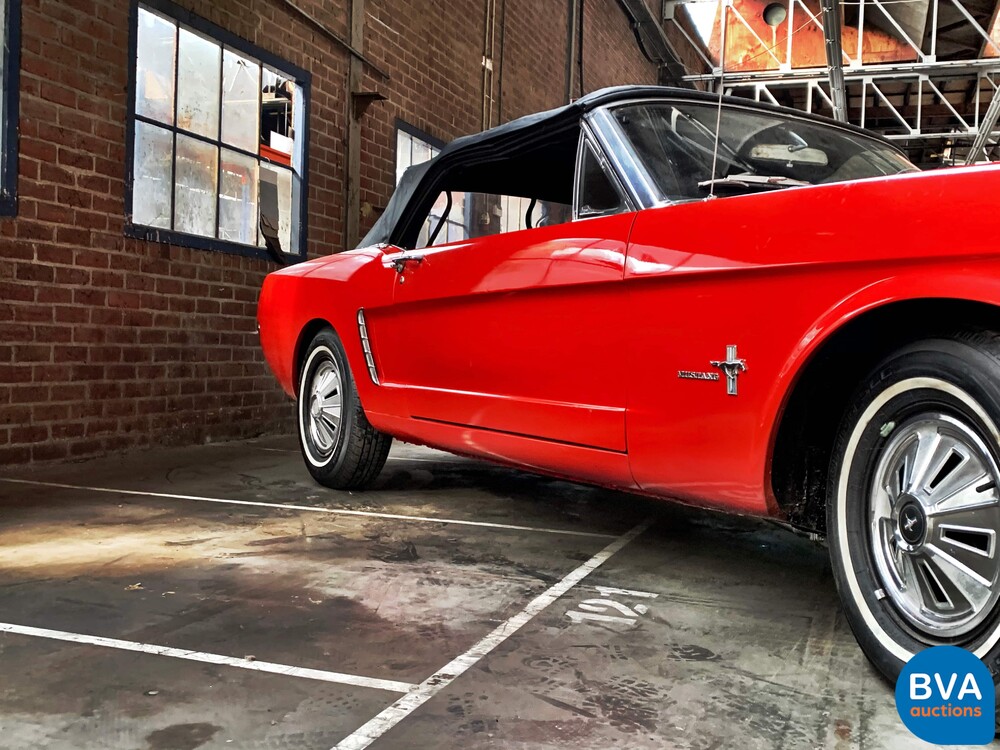 Ford Mustang V8 Automatik 1965.