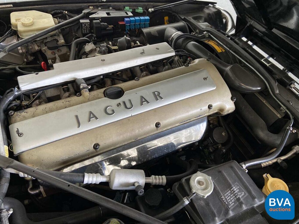 Jaguar XJS Convertible 4.0 six-cylinder 241hp 1995 Cabriolet, TN-997-T.