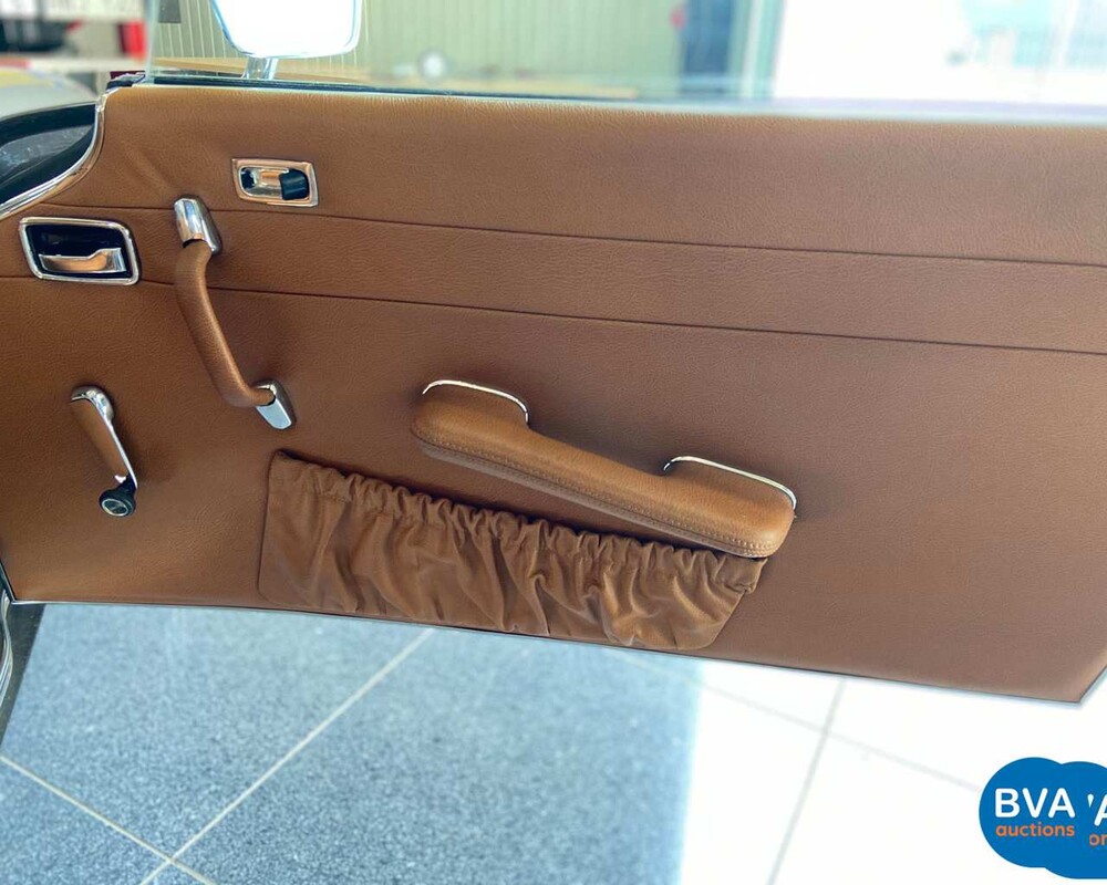 Mercedes-Benz 280SL Pagoda W113 1968, DM-87-71.