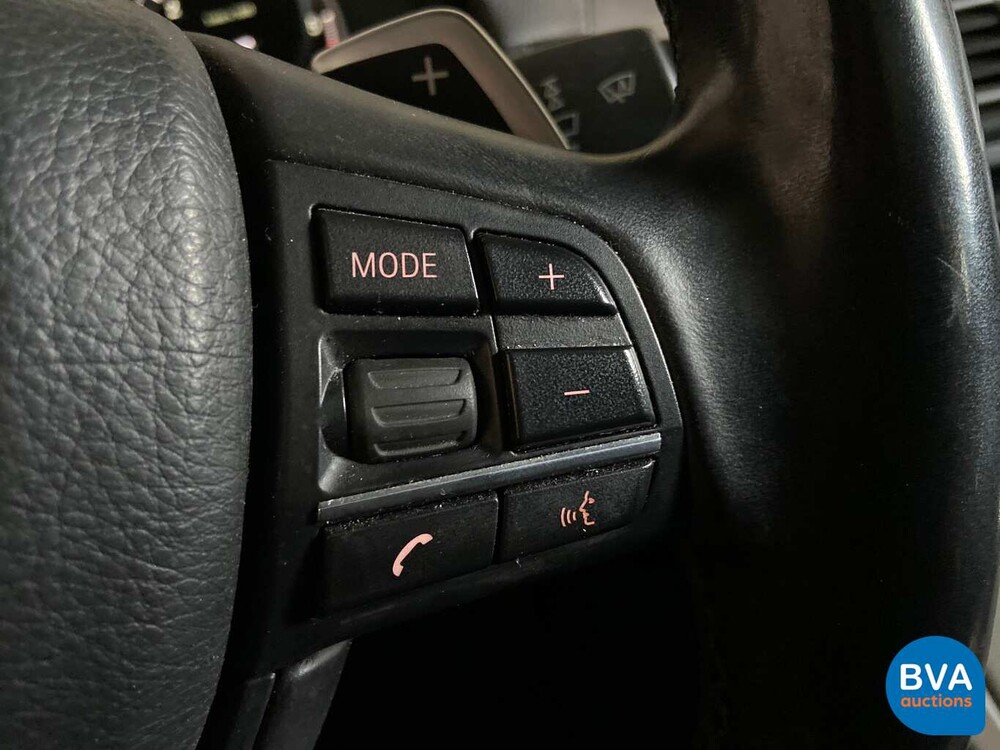 BMW M550d xDrive Touring 381pk/740Nm 5-Serie, 7-SPP-52