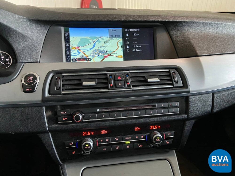 BMW M550d xDrive Touring 381pk/740Nm 5-Serie, 7-SPP-52