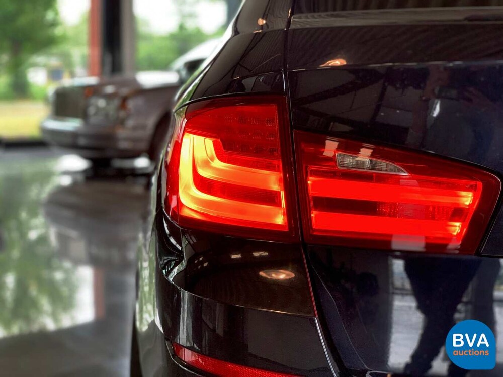 BMW M550d xDrive Touring 381pk/740Nm 5-Serie, 7-SPP-52