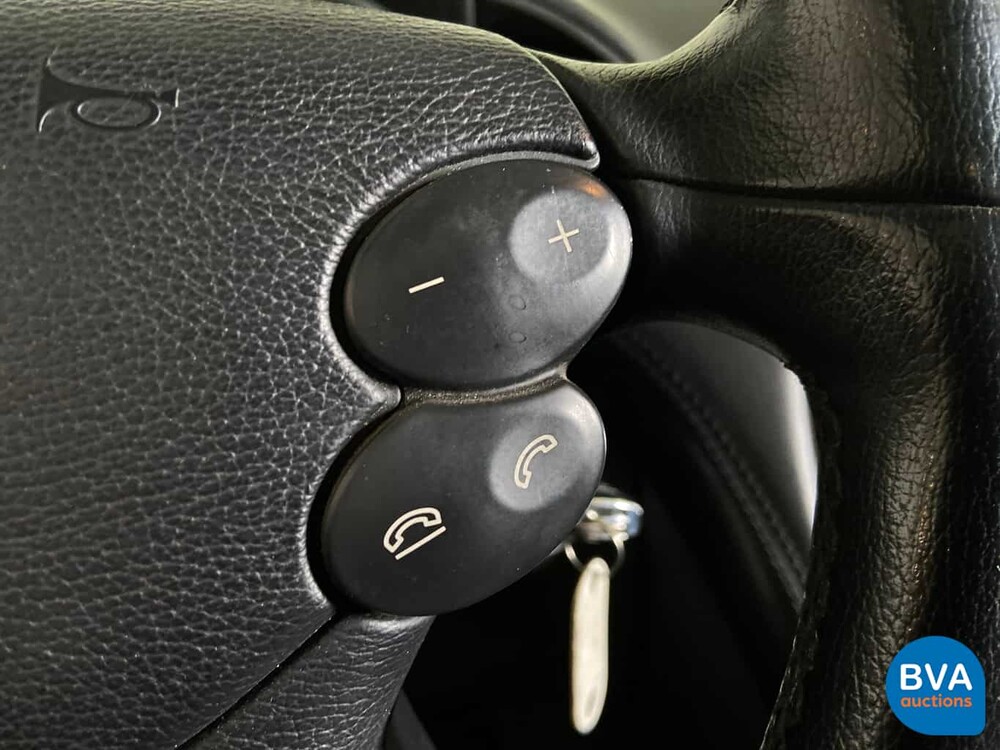 Mercedes-Benz SL500 AMG Roadster 306pk SL-Class Cabriolet 2003, 82-SP-JD.