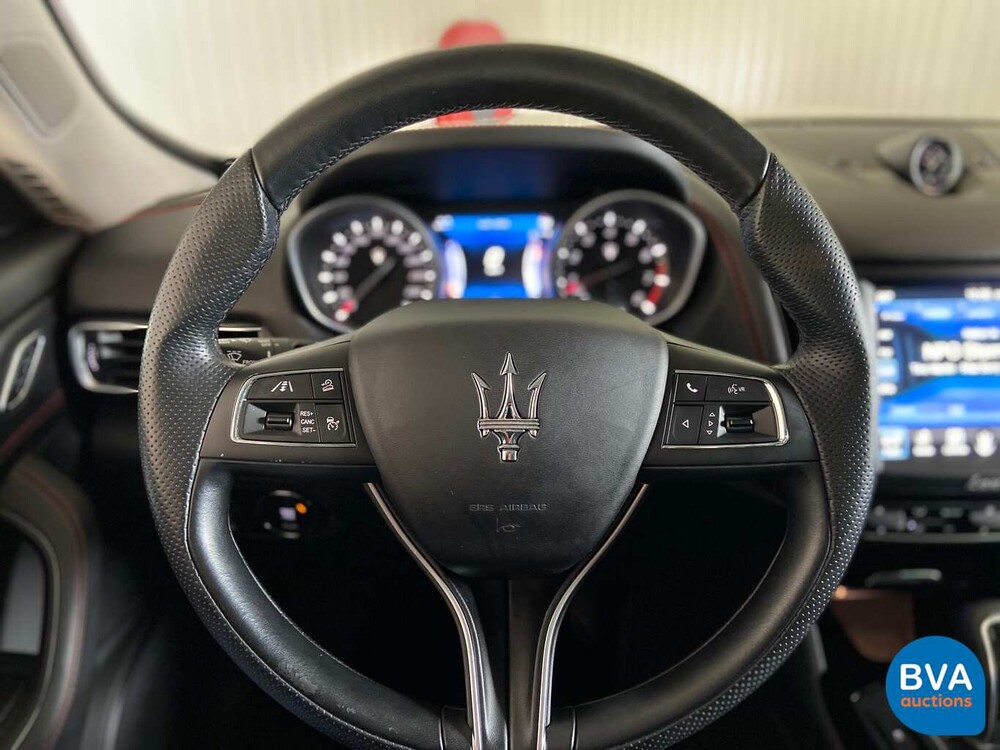 Maserati Levante S 3.0 V6 AWD 430pk 2016