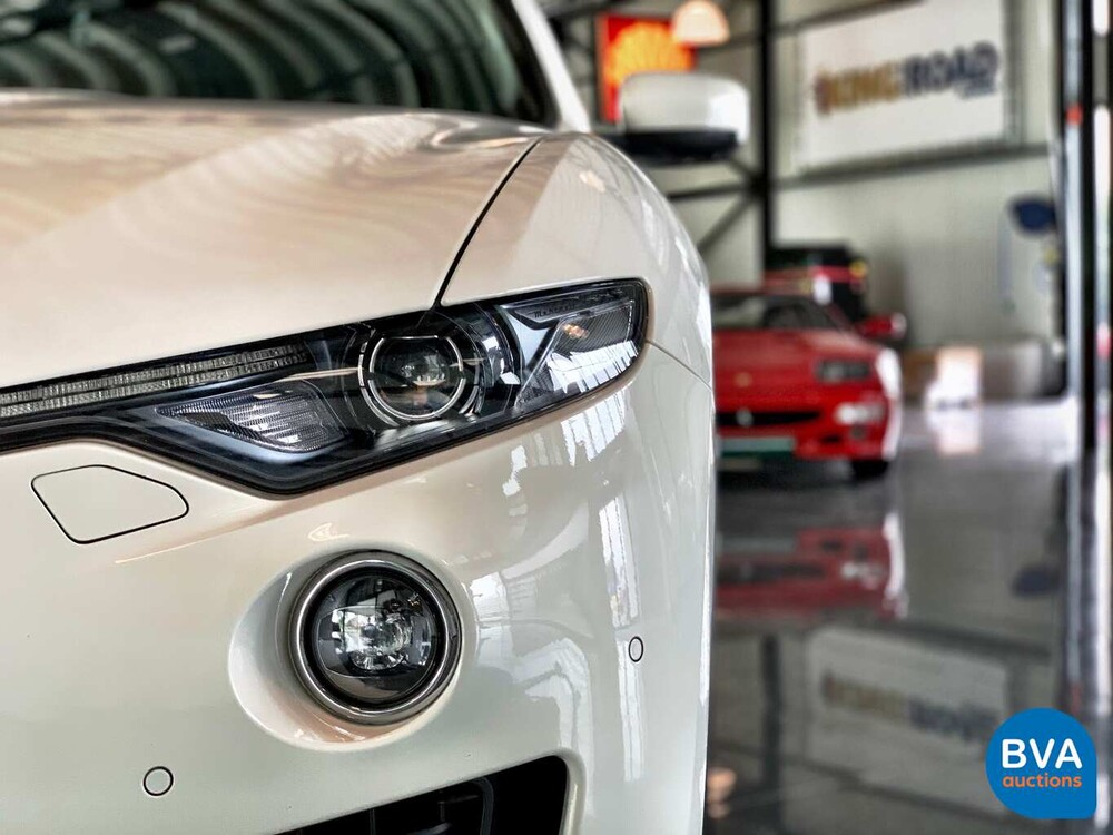 Maserati Levante S 3.0 V6 AWD 430pk 2016