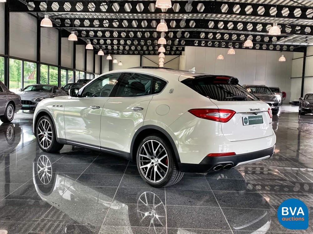 Maserati Levante S 3.0 V6 AWD 430pk 2016