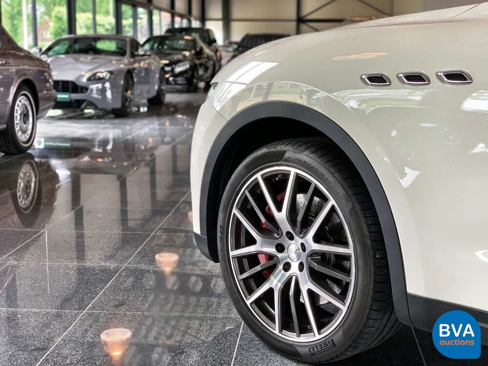 Maserati Levante S 3.0 V6 AWD 430pk 2016