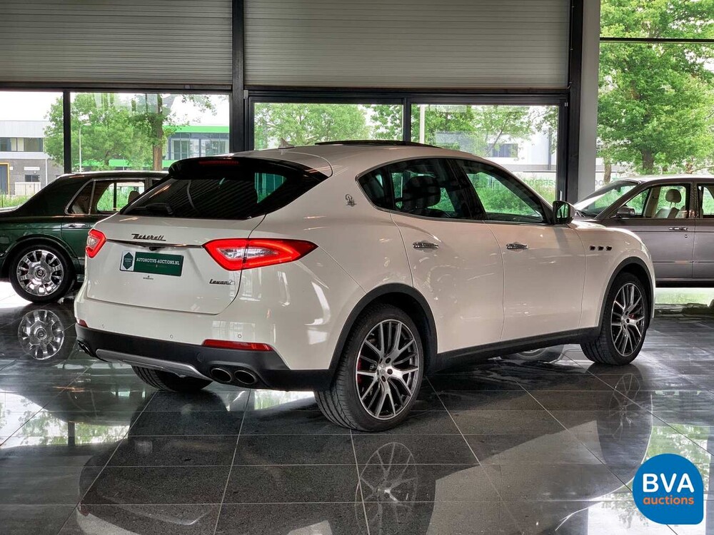 Maserati Levante S 3.0 V6 AWD 430pk 2016