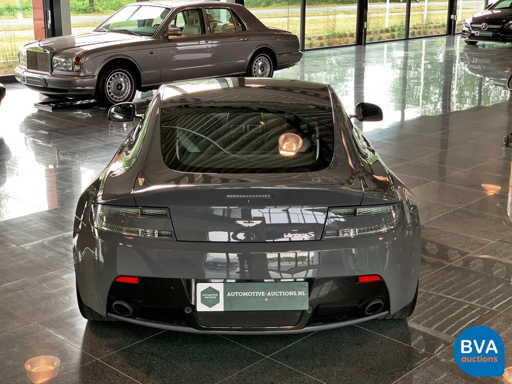 Aston Martin V8 Vantage S 4.7 V8 436pk 2015