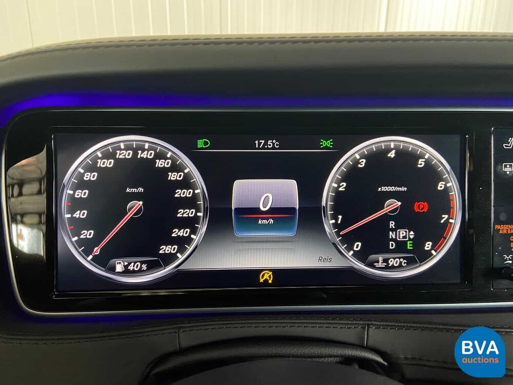 Mercedes-Benz S600 Maybach V12 530hp 2015.