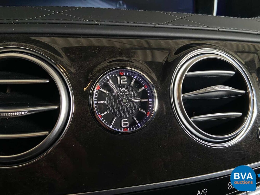 Mercedes-Benz S600 Maybach V12 530hp 2015.